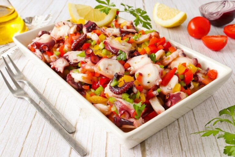 Ensalada fresca de pulpo al estilo Pezcasa